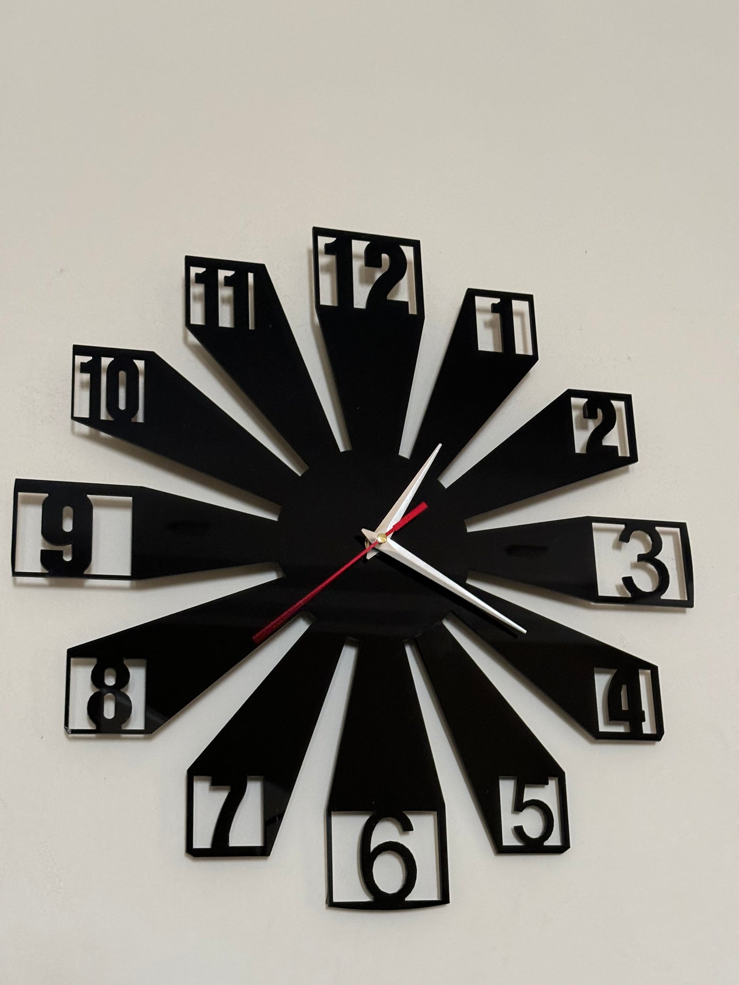 Horloge 3d noir