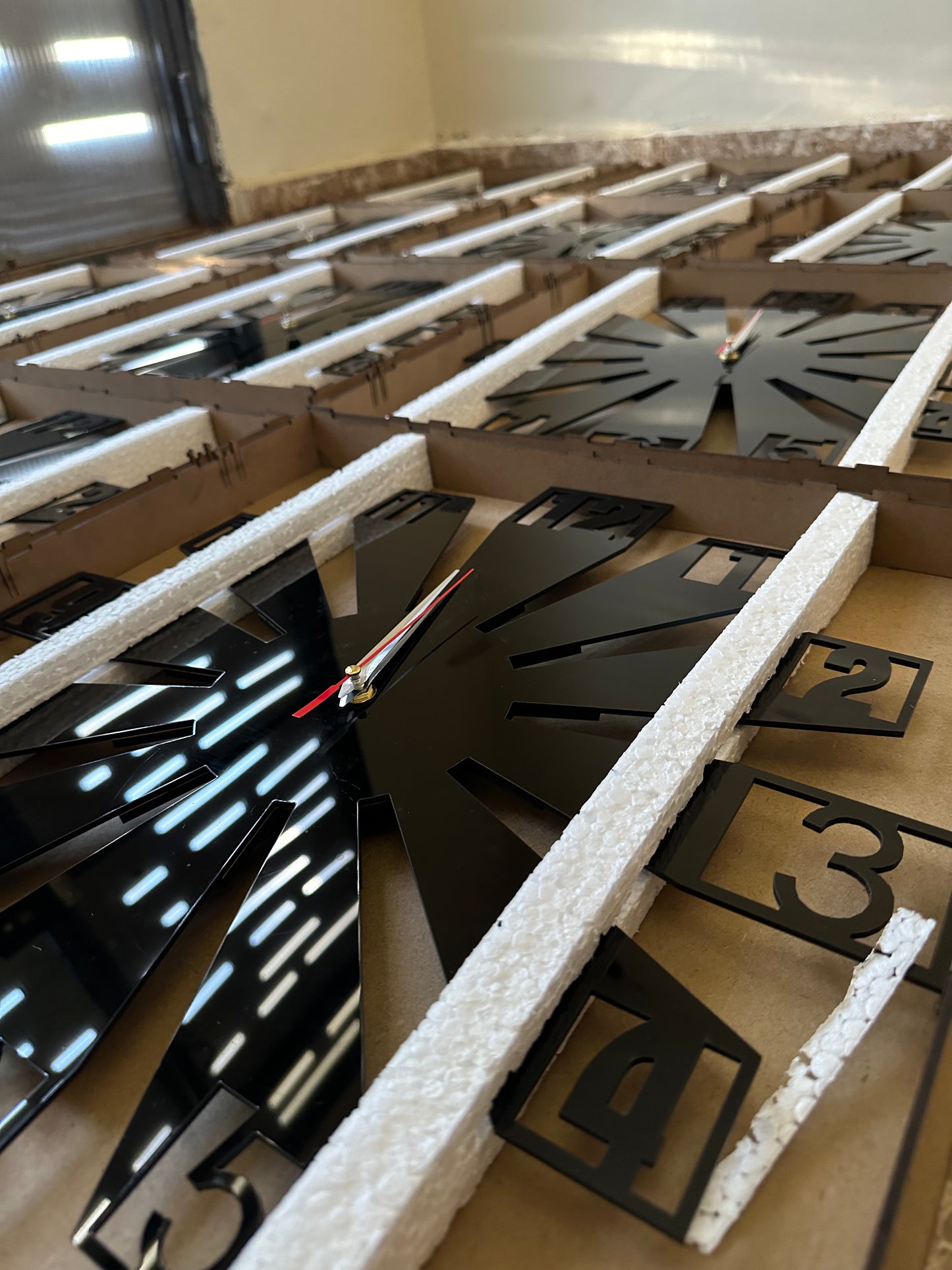 Horloge 3d noir