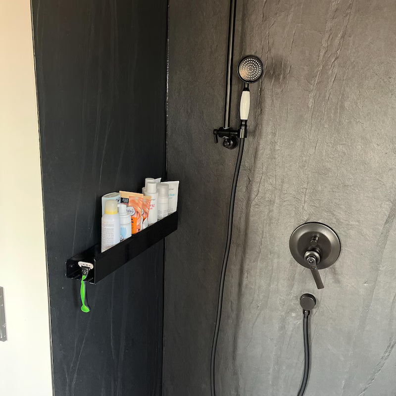 Étagère de douche flottante en acier